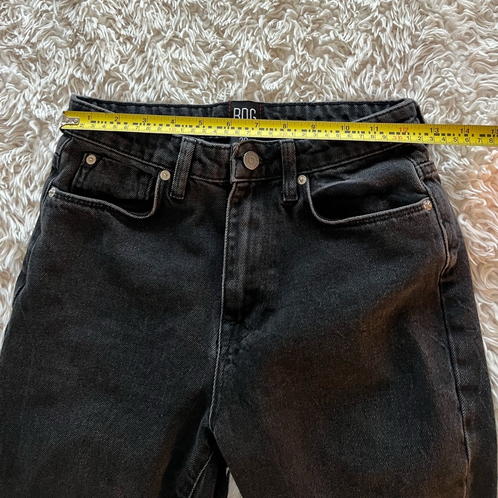 BDG Black Distressed Ankle Jeans - Picture 6 of 9